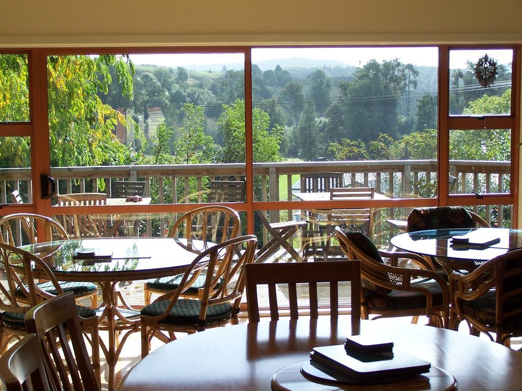 Waitomo Caves Guest Lodge Exterior photo