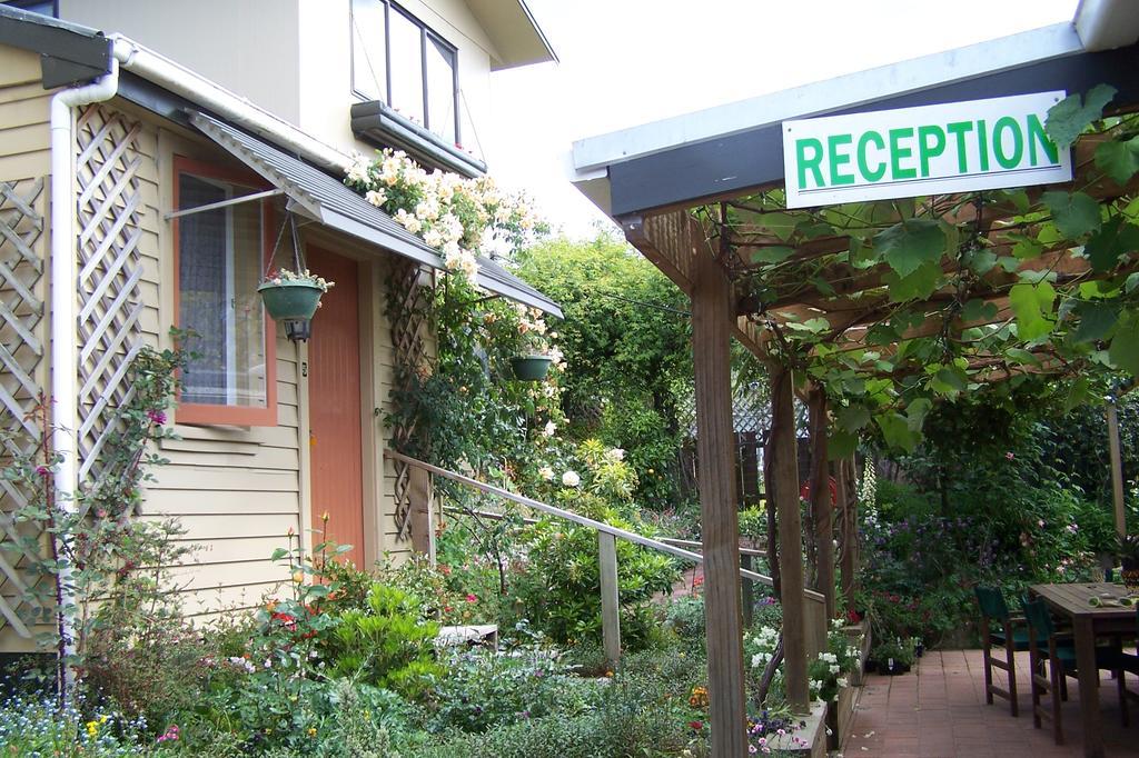 Waitomo Caves Guest Lodge Exterior photo