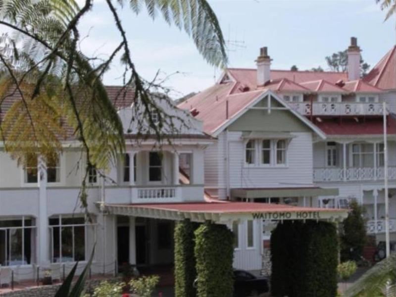 Waitomo Caves Guest Lodge Exterior photo