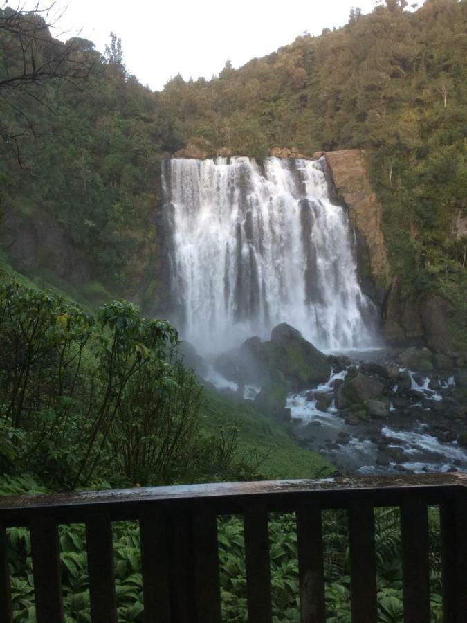 Waitomo Caves Guest Lodge Exterior photo